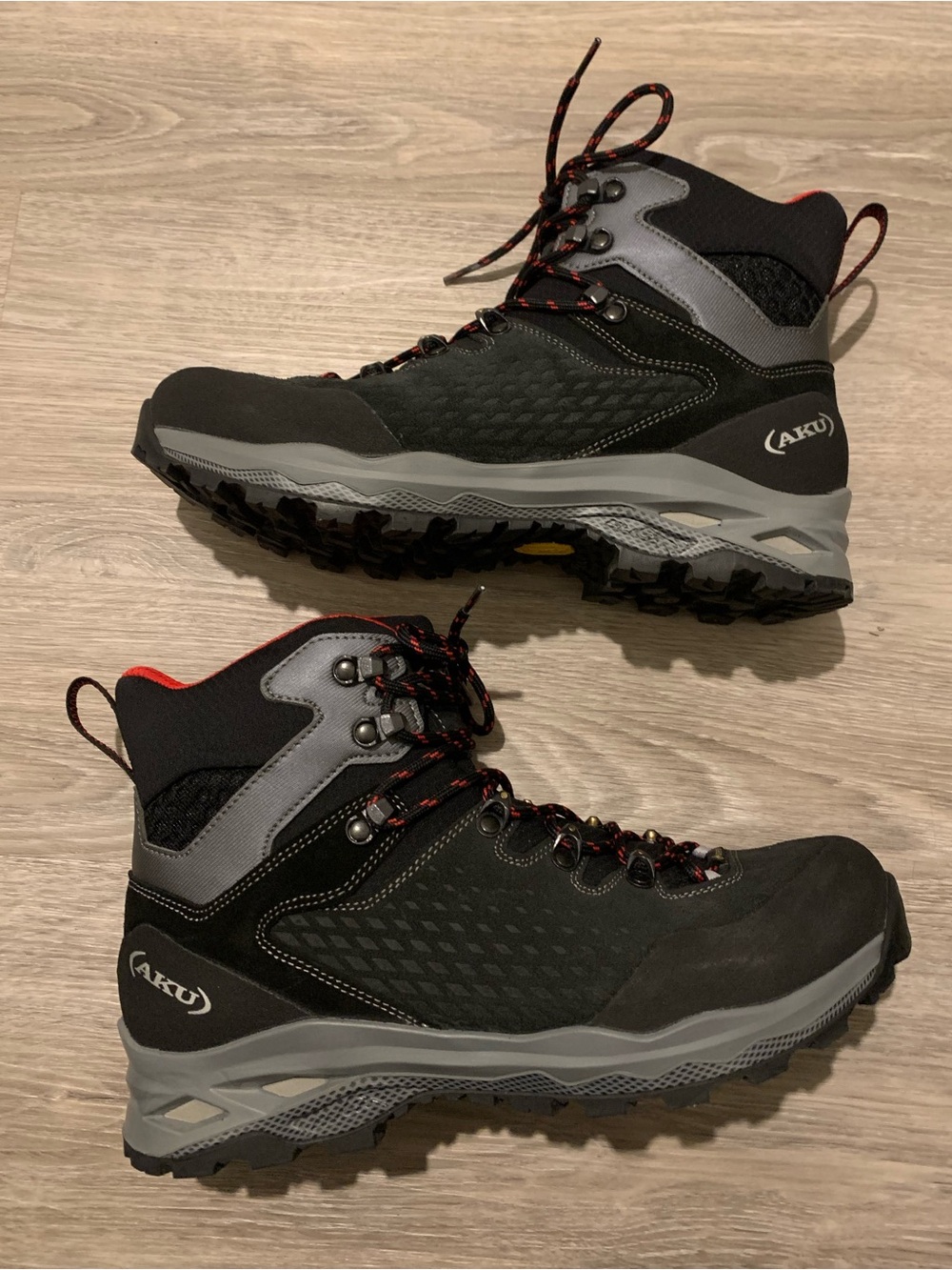 AKU Alterra II GTX Hiking Boots Anthracite/Red 
- Mens - Picture 6 of 12